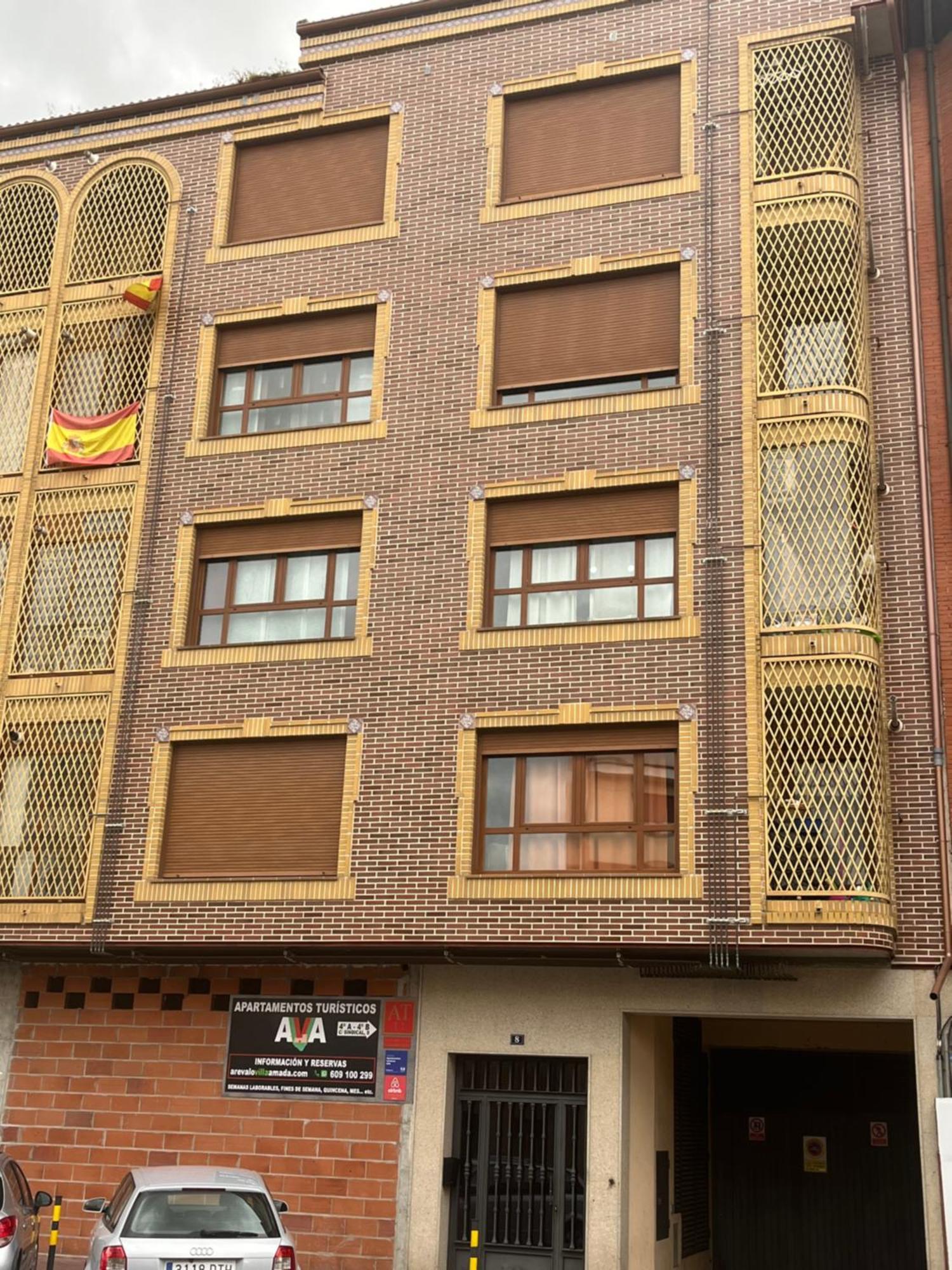 Ava-2 Apartment *